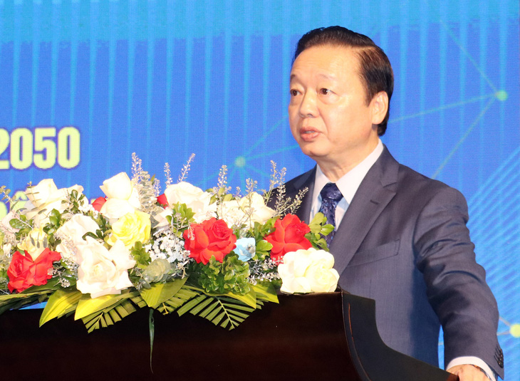 Phó thủ tướng Trần Hồng Hà phát biểu tại hội nghị - Ảnh: H.A.