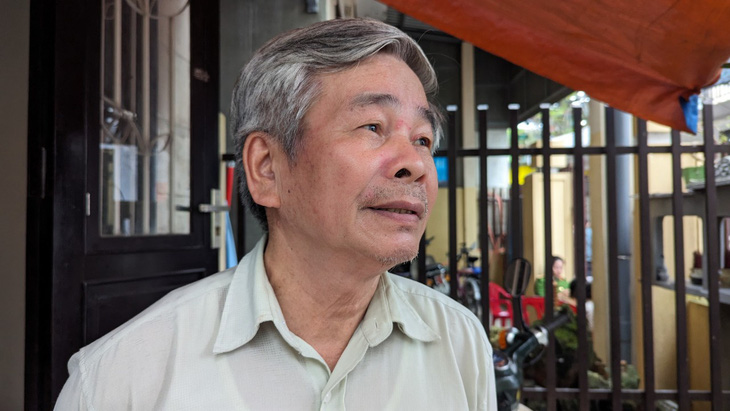 Ông Trần Văn Kháng, phó bí thư Chi bộ tổ dân phố 6, phường An Đông, TP Huế - Ảnh: NHẬT LINH