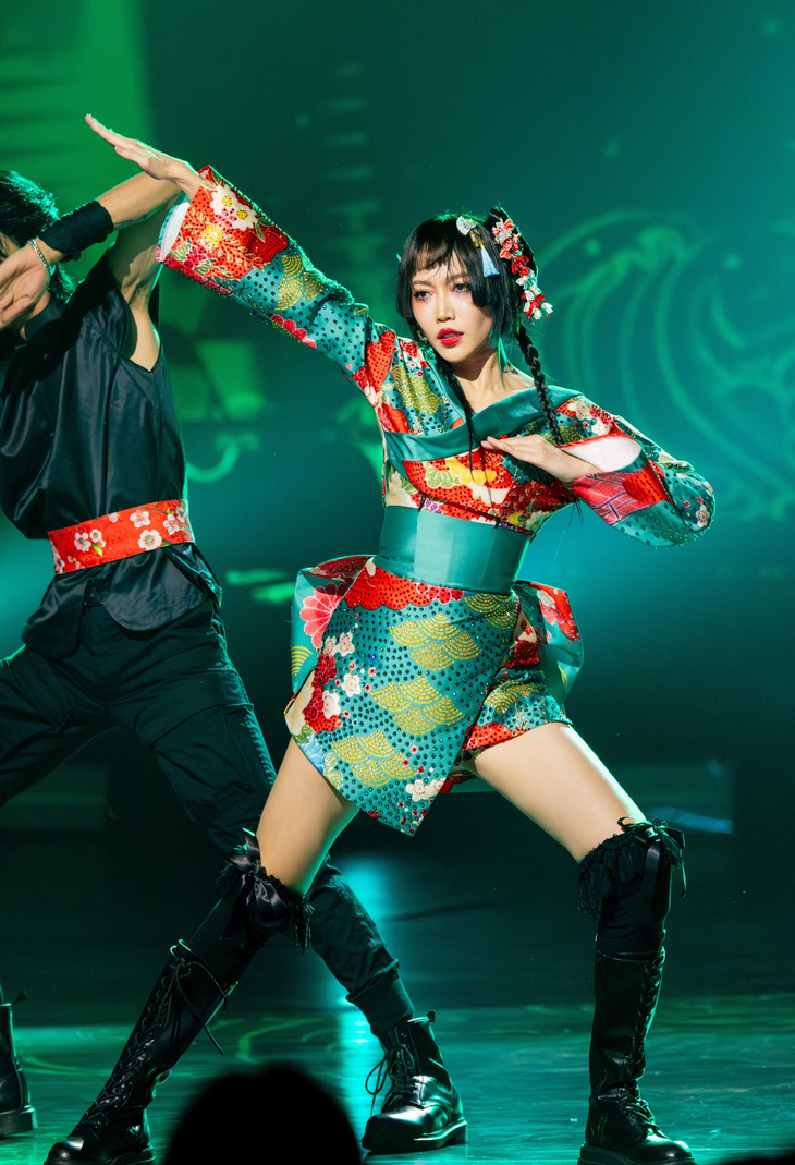 Diệu Nhi thể hiện điệu nhảy Sakura - Ảnh: BTC