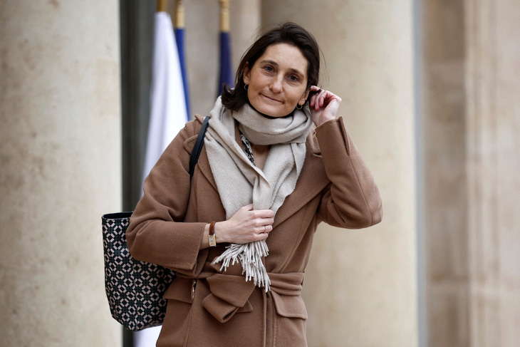 Tranh cãi vây quanh tân Bộ trưởng Giáo dục Pháp Amelie Oudea-Castera chỉ vài ngày sau khi được bổ nhiệm - Ảnh: REUTERS