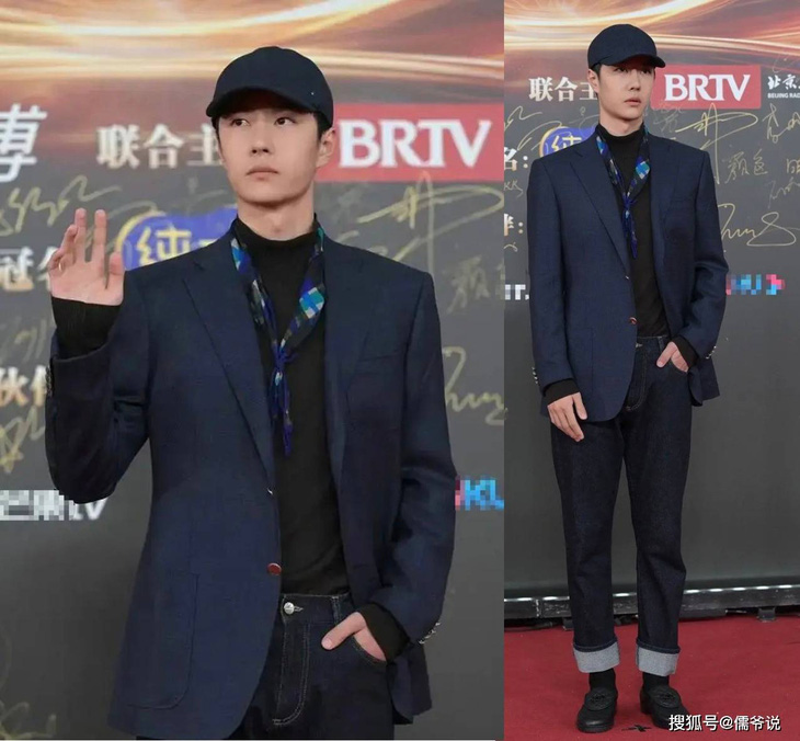 Vương Nhất Bác được đánh giá ăn mặc quá tẻ nhạt tại Đêm hội Weibo