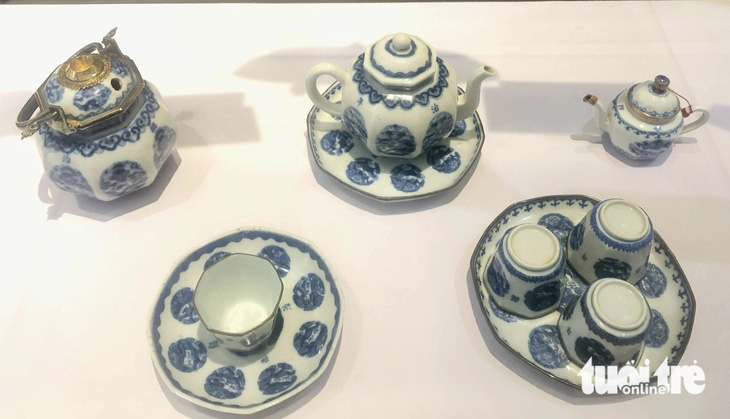 Bộ sưu tập ấm trà của nhà sưu tập Lê Thanh Nghĩa - Ảnh: HOÀI PHƯƠNG