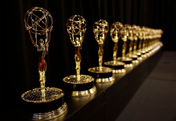Sau thời gian trì hoãn, Emmy lần thứ 75 được tổ chức với một cục diện đã được dự báo trước - Ảnh: Oprah Daily