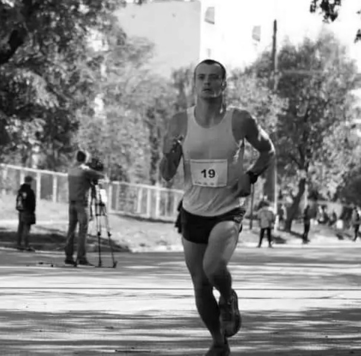 Pronevych, 30 tuổi, vận động viên chạy marathon - Ảnh: THE SPORTS COMMITTEE OF UKRAINE