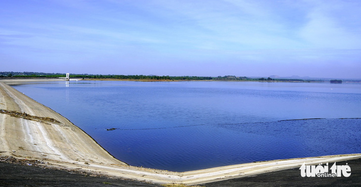 Một góc hồ chứa nước ngọt lớn nhất tỉnh Bà Rịa - Vũng Tàu - hồ Sông Ray - Ảnh: ĐÔNG HÀ