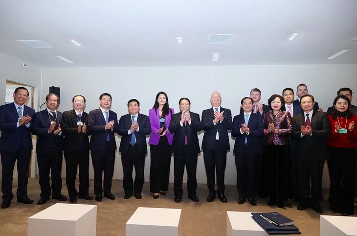 Đoàn công tác Việt Nam và Diễn đàn Kinh tế thế giới (WEF) tại Davos (Thụy Sĩ)