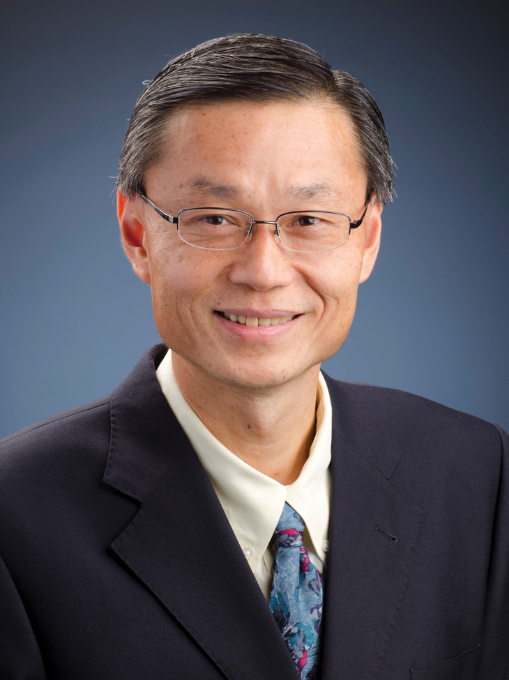 Ông Kim Huat Ooi, phó chủ tịch Công ty Intel Products Việt Nam