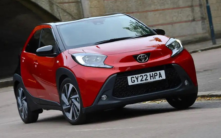 Toyota: Không có xe điện cỡ nhỏ giá rẻ, trừ khi giá pin giảm mạnh