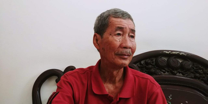 Cựu đảo trưởng Hoàng Sa Nguyễn Văn Đức vẫn rưng rưng xúc động nhắc nhớ quần đảo của Tổ quốc - Ảnh: QUỐC VIỆT