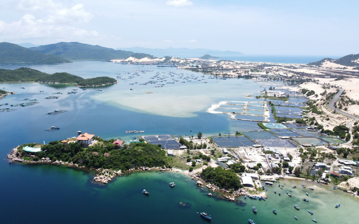 Quy hoạch cảng biển quốc tế diện tích 8.300ha tại Vân Phong