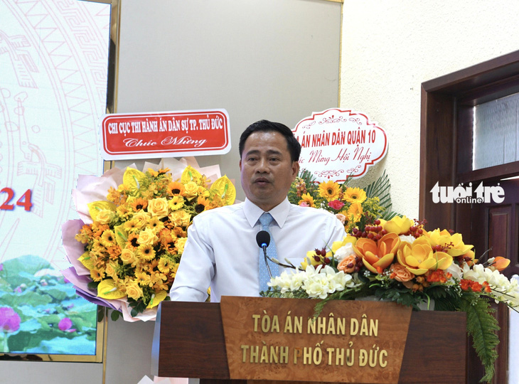 Chánh án Tòa án nhân dân TP.HCM Lê Thanh Phong phát biểu chỉ đạo hội nghị - Ảnh: TUYẾT MAI