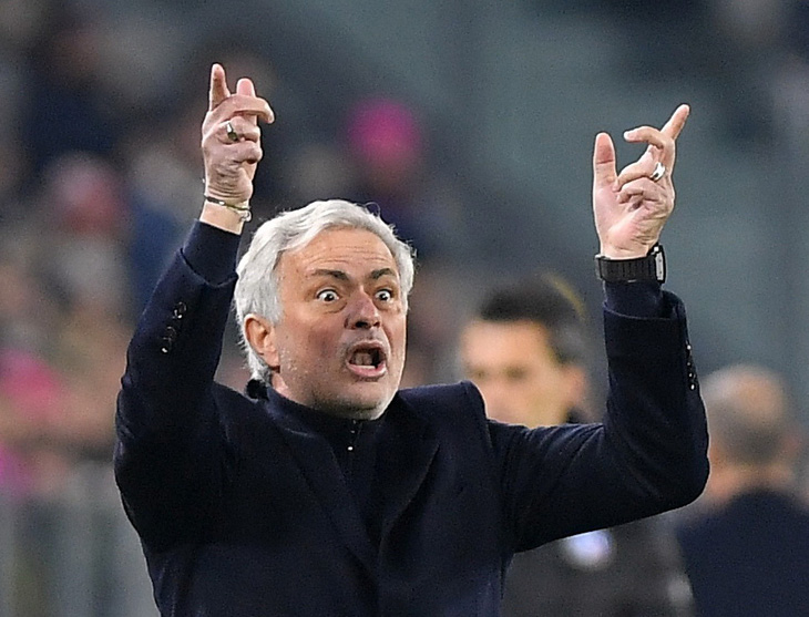 HLV Mourinho hứa hẹn sẽ lại làm bóng đá châu Âu sôi động - Ảnh: Reuters