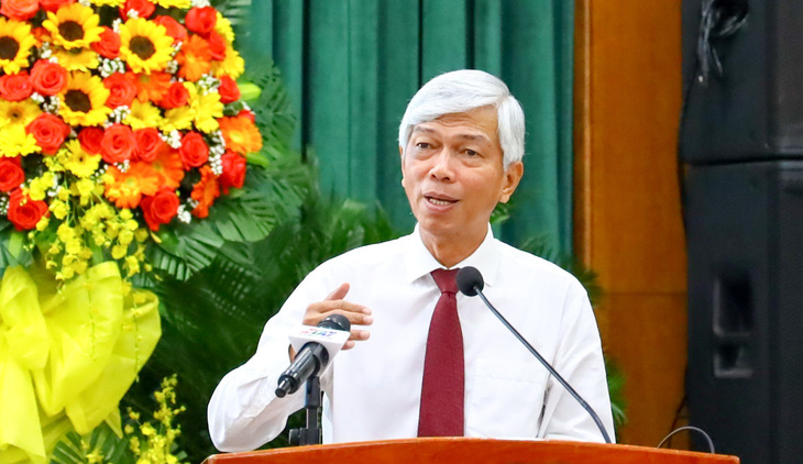 Phó chủ tịch UBND TP.HCM Võ Văn Hoan phát biểu chỉ đạo ngành nội vụ - Ảnh: H.M.