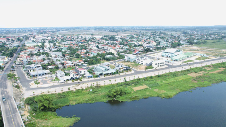 Một góc khu đô thị TT Nam Phước ngày càng khang trang, giao thông thuận lợi