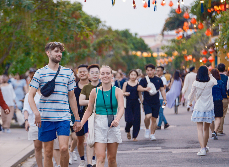 Du lịch Việt ghi nhận những tín hiệu tích cực khi lượng khách quốc tế tăng trong kỳ nghỉ Tết dương lịch - NAM TRẦN