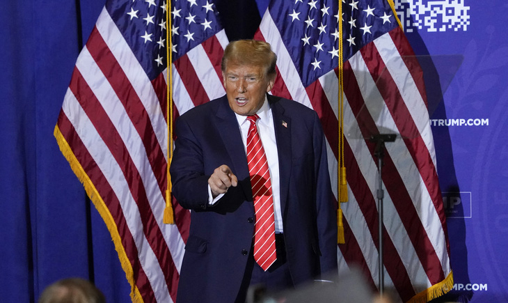 Cựu tổng thống Mỹ Donald Trump phát biểu tại sự kiện vận động tranh cử ở bang New Hampshire ngày 19-1 - Ảnh: AFP