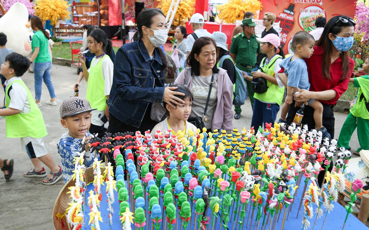 Hơn 90.000 lượt người đến Lễ hội Tết Việt