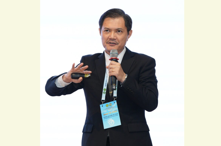 PGS.TS Nguyễn Tất Toàn trở thành hiệu trưởng Trường đại học Nông Lâm TP.HCM - Ảnh: NLU