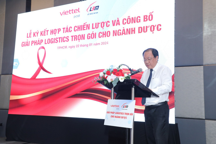 Ông Nguyễn Hoài Nam, phó giám đốc Sở Y tế TP.HCM, phát biểu tại lễ ký kết phát triển logistics ngành dược.