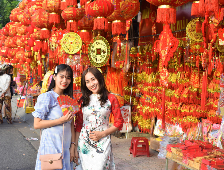 Dịp Tết Giáp Thìn 2024, Khánh Hòa tổ chức nhiều hoạt động hấp dẫn du khách - Ảnh: MINH CHIẾN