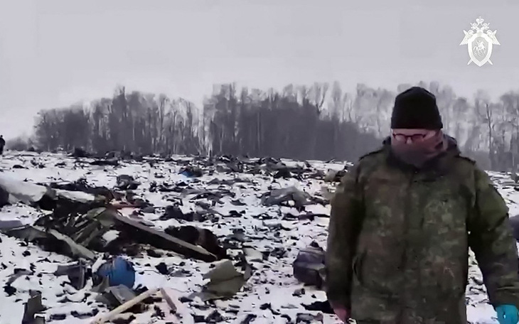 Nga công bố video 'tù nhân Ukraine lên máy bay Il-76'