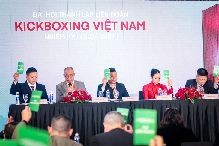 Đại hội thành lập Liên đoàn Kickboxing Việt Nam nhiệm kỳ I (2024-2029) diễn ra sáng 28-1 tại Hà Nội - Ảnh: QUÝ LƯỢNG