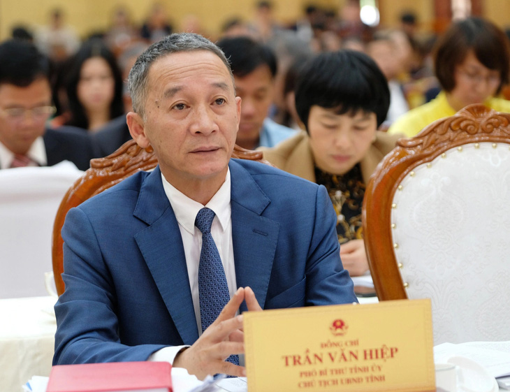 Ông Trần Văn Hiệp, chủ tịch UBND tỉnh Lâm Đồng, khi còn đương chức - Ảnh: M.V