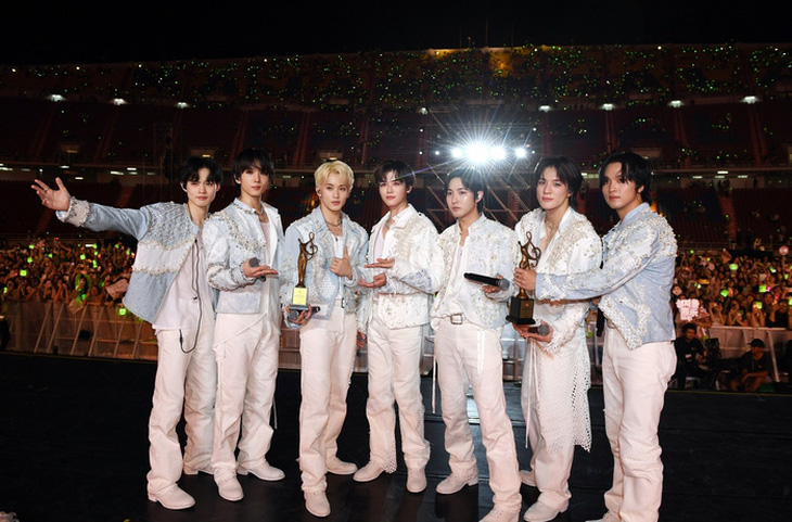 NCT Dream 2 năm liên tiếp nhận giải Daesang của Seoul Music Awards - Ảnh: MK