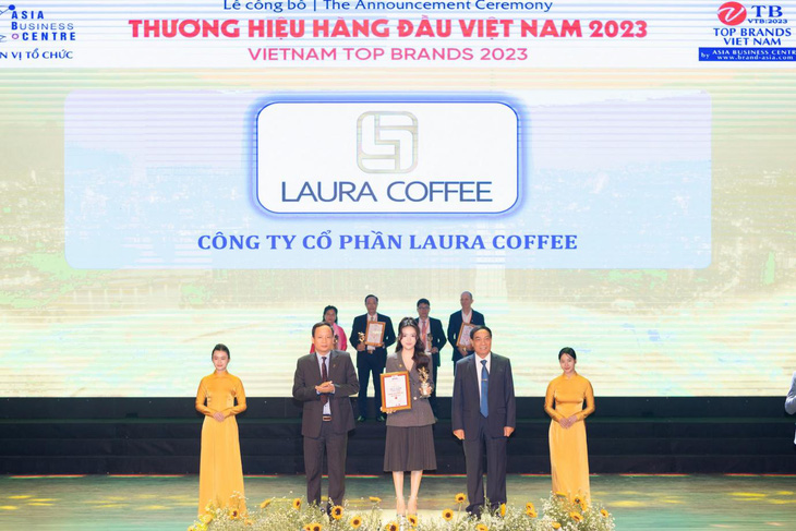 Laura Coffee vinh dự vào Top 10 Thương Hiệu Hàng Đầu Việt Nam 2023- Ảnh 1.