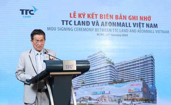 Ông Đặng Văn Thành, chủ tịch Tập đoàn TTC, đánh giá cao tầm nhìn, chiến lược dài hạn của Tập đoàn bán lẻ lớn nhất Nhật Bản AEON - Ảnh: Đ.H