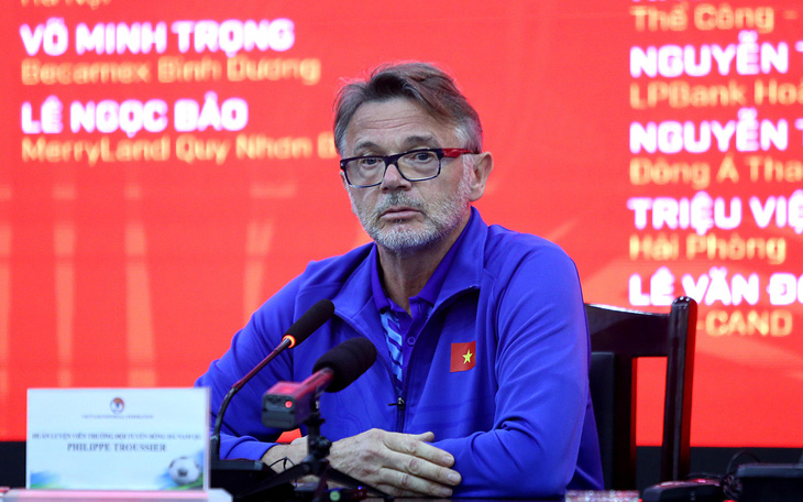 HLV Philippe Troussier: 'Vì tôi mà nhiều người không ủng hộ đội tuyển Việt Nam'