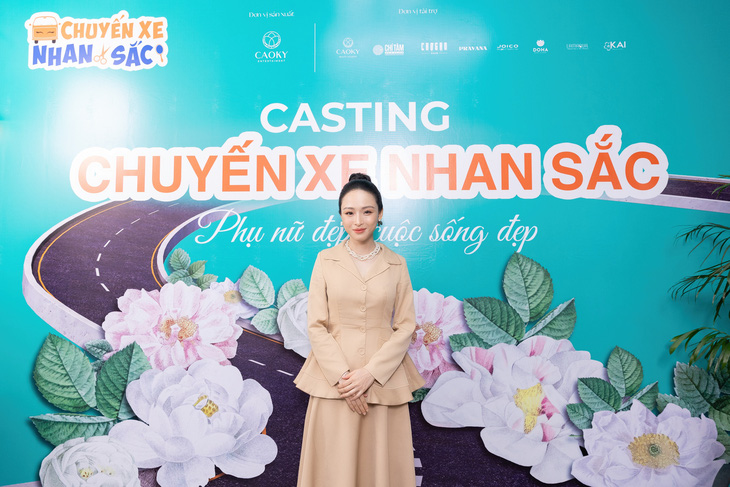 Tại buổi casting, Trương Hồ Phương Nga chọn trang phục giản dị, tôn lên vẻ thanh lịch.