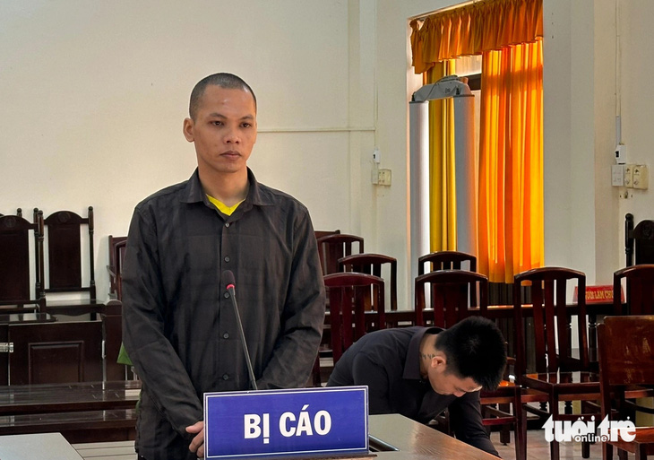 Danh Thép tại Tòa án nhân dân tỉnh Kiên Giang vào chiều ngày 5-1 - Ảnh: TIẾN MINH