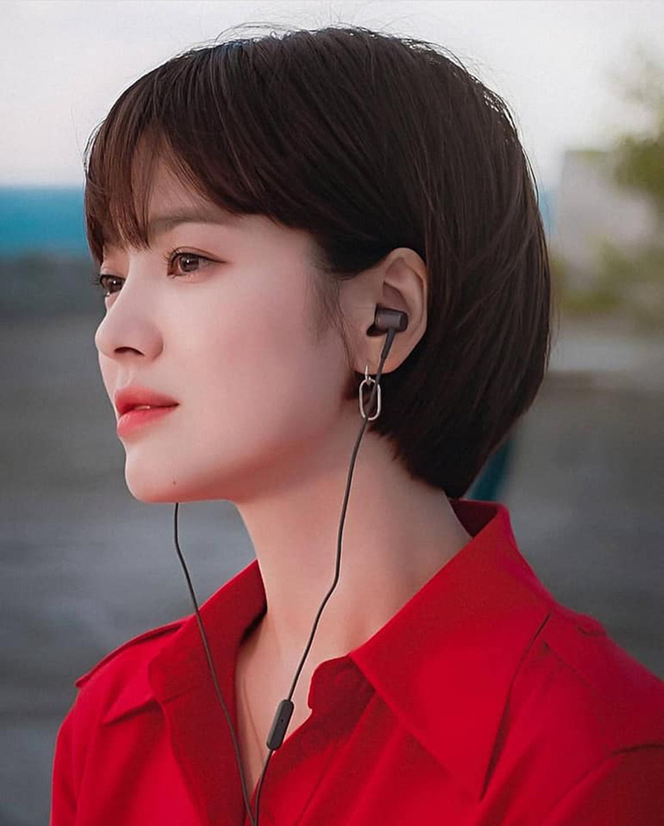 Những gương mặt đa dạng của Song Hye Kyo qua loạt phim ăn khách- Ảnh 4.