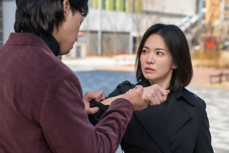 Những gương mặt đa dạng của Song Hye Kyo qua loạt phim ăn khách- Ảnh 2.