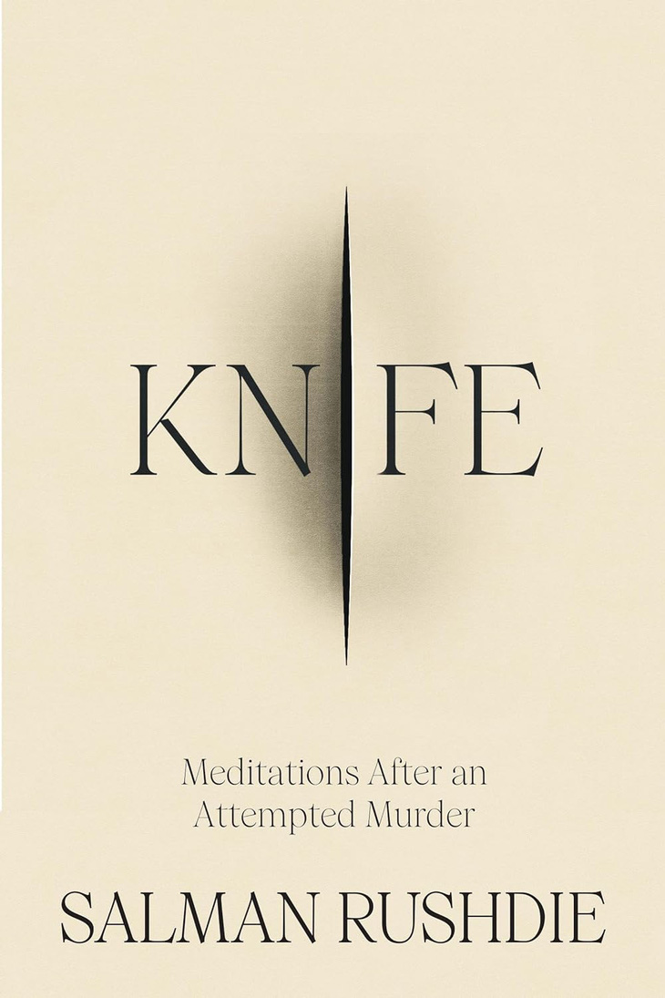Bìa tác phẩm Knife của nhà văn Salman Rushdie