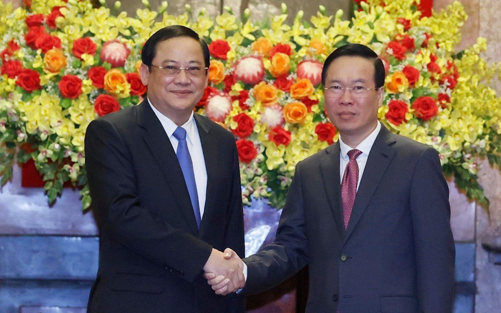 Chủ tịch nước: Việt Nam luôn sát cánh cùng Lào