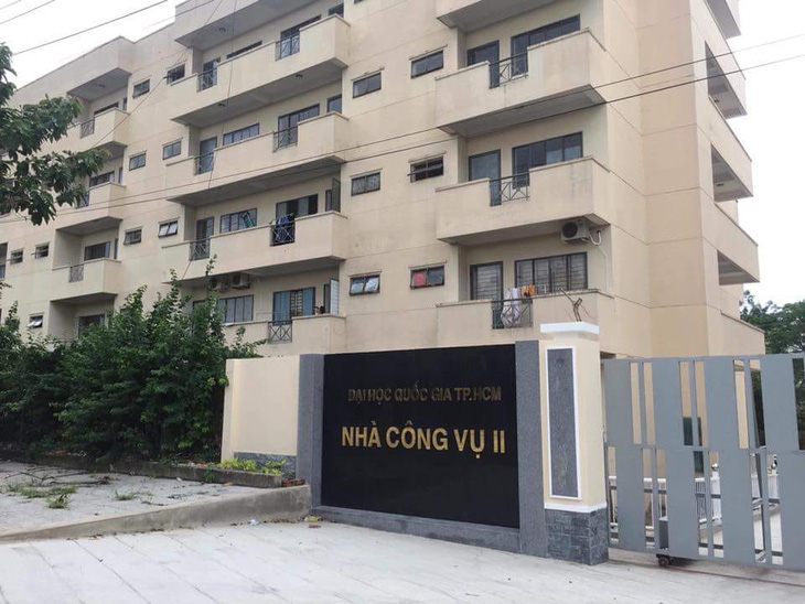 Nhà công vụ 2 Đại học Quốc gia TP.HCM nơi phát hiện anh V.D.N. chết trong phòng ngủ - Ảnh: VNUHCM