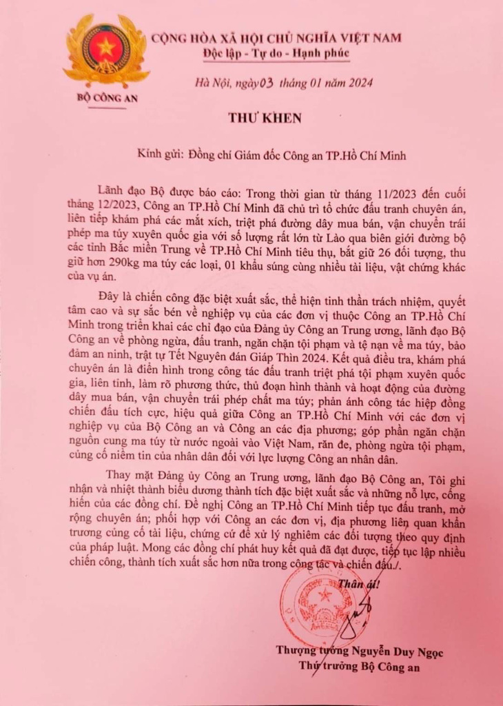 Thượng tướng Nguyễn Duy Ngọc - thứ trưởng Bộ Công an, đã có thư khen gửi Công an TP.HCM - Ảnh: Công an TP.HCM cung cấp