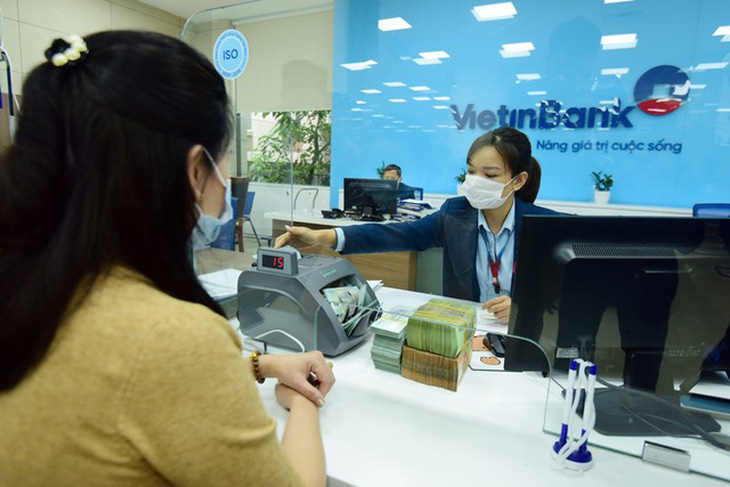 Năm 2024, lãnh đạo Ngân hàng Nhà nước đề nghị VietinBank tiếp tục tiết giảm chi phí để giảm giảm lãi vay cho khách hàng - Ảnh: CTV