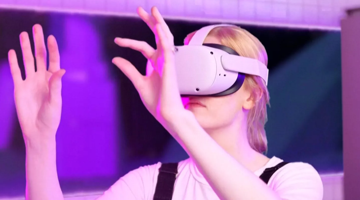 Kính VR giúp trải nghiệm trong thế giới ảo trở nên chân thật - Ảnh cắt từ video