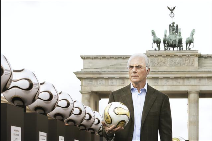 'Hoàng đế' Beckenbauer qua đời để lại khối tài sản 150 triệu euro- Ảnh 1.