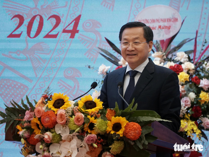 Phó thủ tướng Lê Minh Khái phát biểu - Ảnh: PHẠM TUẤN