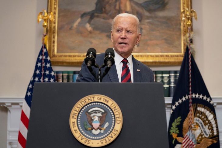 Tin tức thế giới 10-10: Bão Milton chuẩn bị đổ bộ; Ông Biden tố ông Trump tung tin giả về bão - Ảnh 3.