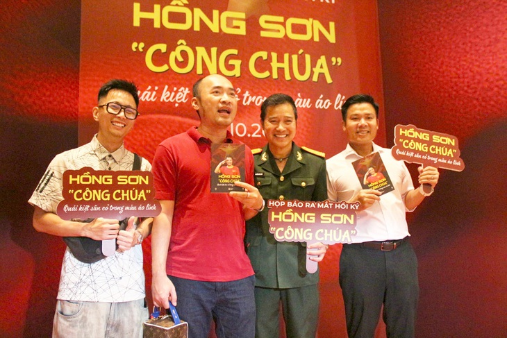 Hồng Sơn - cháy bỏng tình yêu bóng đá - Ảnh 1.