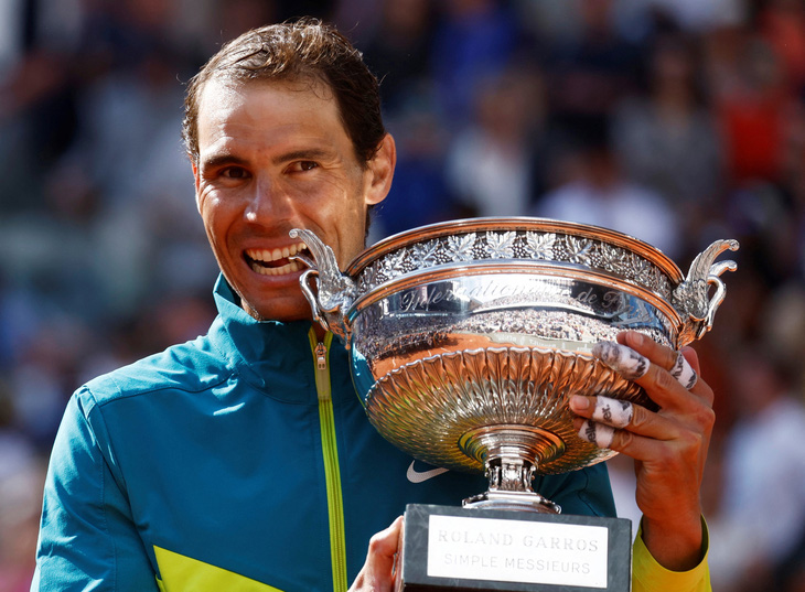 Sự nghiệp lẫy lừng của Rafael Nadal: ‘Vua mặt sân đất nện’ và những dấu mốc chói lọi - Ảnh 5.