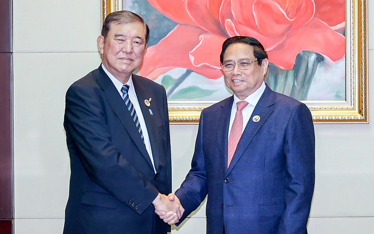 Prime Minister meets all senior leaders of countries in Laos - Photo 2.