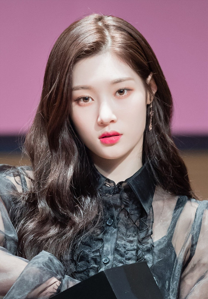 jung-chaeyeon-2-01-17288996382181381560430.jpg