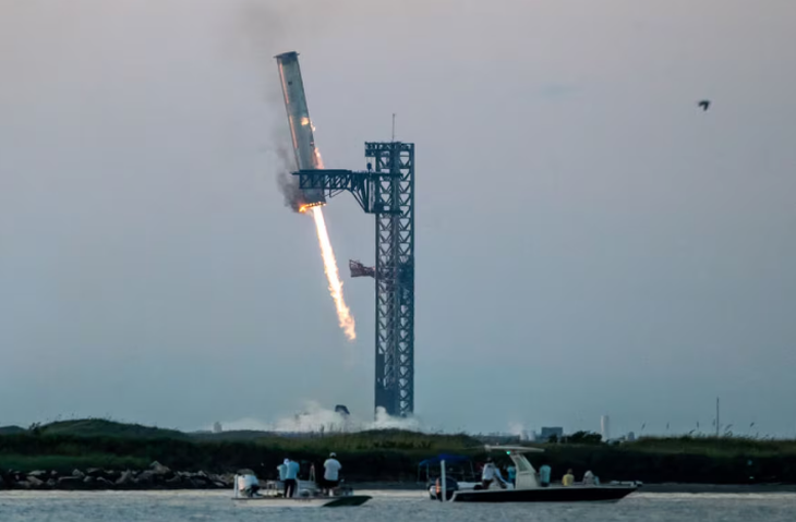 SpaceX của Elon Musk lập kỳ tích tái sử dụng tên lửa đẩy - Ảnh 1.