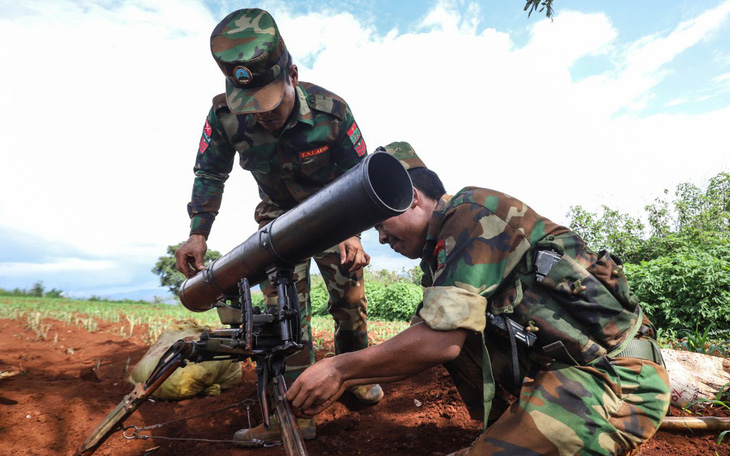 Lãnh sự quán Trung Quốc tại Myanmar bị tấn công - Ảnh 2.